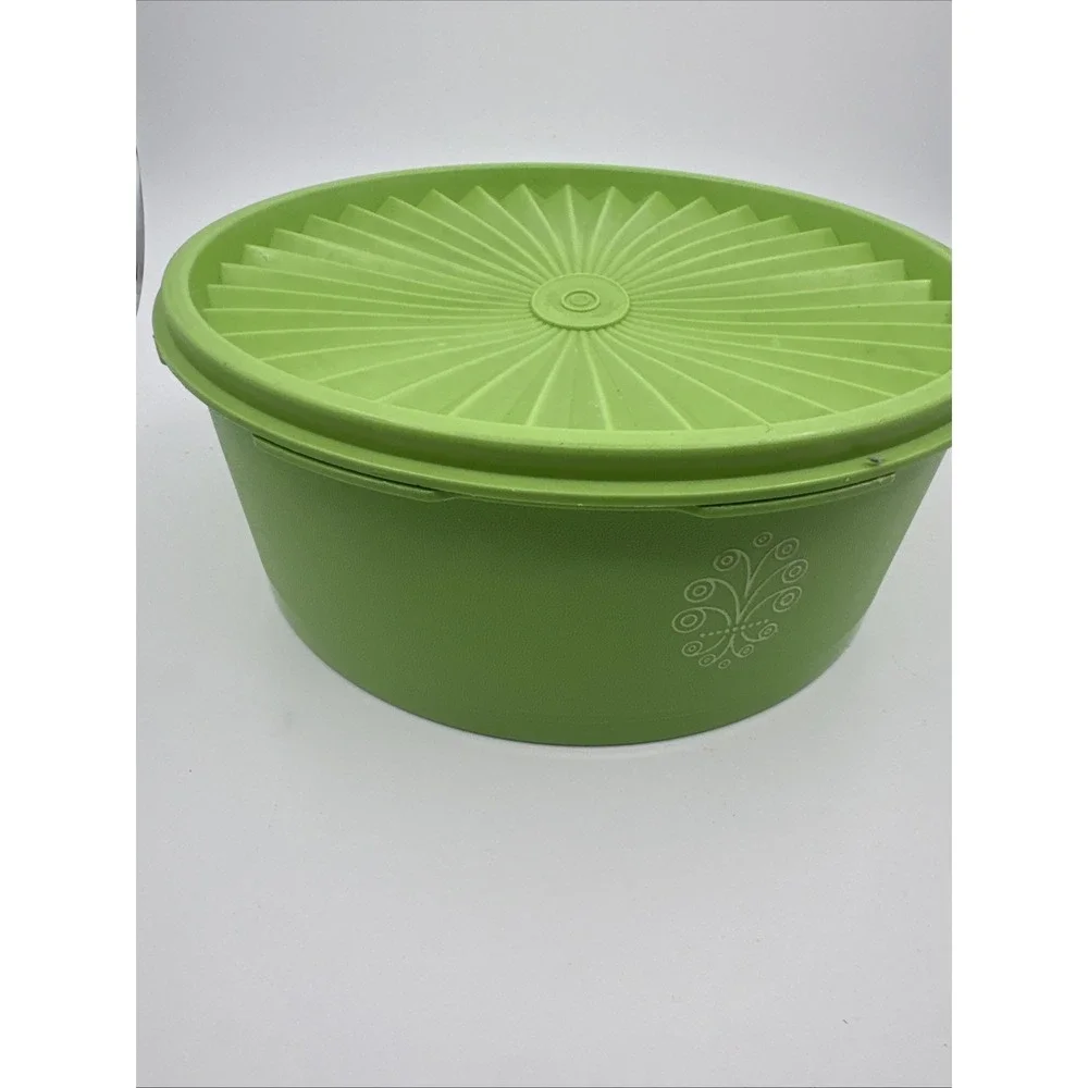 Vintage Tupperware 1204-7 And 1204-4‎ Orange And Green With Lids 1205-9